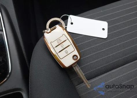 2018 Kia Forte Lx z USA, uszkodzony, nr VIN 3KPFL4A78JE225540